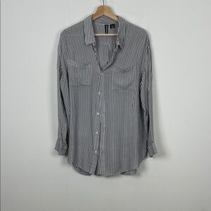 Somthing Navy Men's M Gray and White Striped Button Down 2 Long Sleeve Shirt